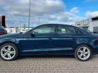 Gebraucht Audi A3 150 PS (110 kW) 2019 Blau Limousine