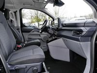 Neu Ford Tourneo Titanium 170 PS (125 kW) 2026 Grau Van / Kleinbus