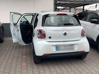 Gebraucht Smart ForFour Electric Drive 60 kW (82 PS) 2021 Weiß Kleinwagen
