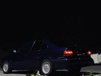 Gebraucht BMW 523 170 PS (125 kW) 1998 Blau Limousine