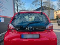 Gebraucht Toyota Aygo 68 PS (50 kW) 2010 Rot Kleinwagen