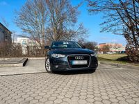 Gebraucht Audi A6 Ambiente 179 PS (131 kW) 2013 Blau Limousine