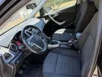 Gebraucht Opel Astra Active 140 PS (102 kW) 2013 Schwarz Kleinwagen