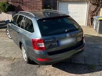 Gebraucht Skoda Octavia Style 150 PS (110 kW) 2016 Grau Kleinwagen