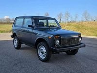 Gebraucht Lada niva 83 PS (61 kW) 2009 SUV