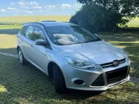 Gebraucht Ford Focus 115 PS (84 kW) 2014 Grau Limousine