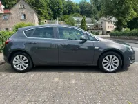 Gebraucht Opel Astra 165 PS (121 kW) 2014 Grau Limousine