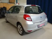Gebraucht Renault Clio III Dynamique 101 PS (74 kW) 2011 Grau Limousine