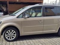 Gebraucht VW Touran 105 PS (77 kW) 2011 Bronze Van / Kleinbus