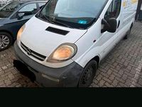 Gebraucht Opel Vivaro 101 PS (74 kW) 2003 Weiß Van / Kleinbus