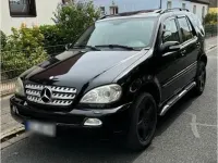 Gebraucht Mercedes ML270 163 PS (119 kW) 2004 Schwarz SUV