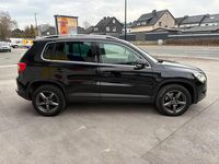 Gebraucht VW Tiguan 140 PS (102 kW) 2011 Schwarz SUV
