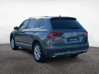 Gebraucht VW Tiguan Allspace Comfortline 150 PS (110 kW) 2021 Grau SUV