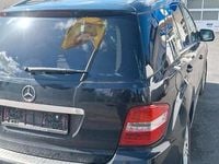 Gebraucht Mercedes ML280 190 PS (139 kW) 2008 Schwarz SUV