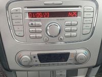 Używany Ford Focus Ambiente 101 KM (74 kW) 2008 Szary Kombi