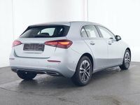 Gebraucht Mercedes A180 Progressive 116 PS (85 kW) 2024 Silber Limousine