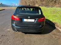 Gebraucht BMW 218 Active Tourer 140 PS (102 kW) 2020 Schwarz Van / Kleinbus