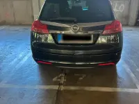 Gebraucht Opel Insignia Sport 160 PS (117 kW) 2011 Schwarz Kombi