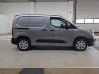 Gebraucht Opel Combo Edition 131 PS (96 kW) 2023 Kontrast grau metallic Van / Kleinbus