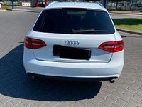 Gebraucht Audi A4 Ambiente 204 PS (150 kW) 2012 Weiß Kombi