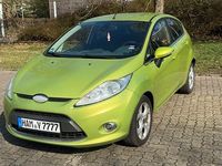 Gebraucht Ford Fiesta Titanium 101 PS (74 kW) 2009 Grün Kleinwagen