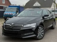 Gebraucht Skoda Superb 150 PS (110 kW) 2022 Schwarz Limousine