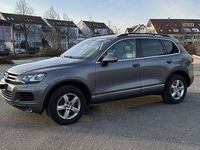 Gebraucht VW Touareg 245 PS (180 kW) 2012 Grau SUV
