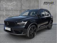 Neu Volvo XC40 Plus 163 PS (119 kW) 2026 Schwarz (onyx black / metallic) SUV