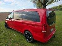 Gebraucht Mercedes V250 190 PS (139 kW) 2016 Rot Van / Kleinbus