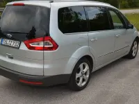 Gebraucht Ford Galaxy Titanium 140 PS (102 kW) 2011 Silber Van / Kleinbus