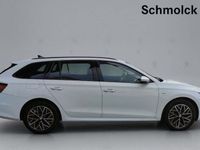 Gebraucht Skoda Octavia Clever 150 PS (110 kW) 2022 Blackmagic perleffekt met. Kombi