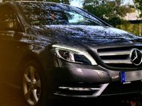 Gebraucht Mercedes B180 110 PS (80 kW) 2012 Van / Kleinbus