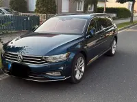 Usata VW Passat Elegance 150 CV (110 kW) 2019 Blu Station wagon