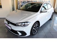 Gebraucht VW Polo Life 95 PS (69 kW) 2023 Weiß Kleinwagen