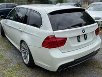 Gebraucht BMW 330 Performance 245 PS (180 kW) 2010 Weiß Kombi