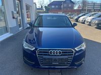 Gebraucht Audi A3 Attraction 125 PS (91 kW) 2016 Scubablau Limousine