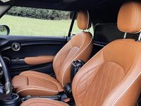 Używany Mini Cooper 136 KM (100 kW) 2019 Beżowy Hatchback