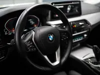 Gebraucht BMW 520 Sport Line 190 PS (139 kW) 2022 Schwarz Limousine