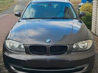 Gebraucht BMW 118 143 PS (105 kW) 2009 Braun Kleinwagen