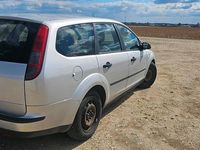 Second-hand Ford Focus 101 CP (74 kW) 2005 Argintiu Break