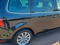 Gebraucht VW Sharan Highline 177 PS (130 kW) 2014 Schwarz Van / Kleinbus
