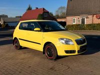 Gebraucht Skoda Fabia 60 PS (44 kW) 2008 Gelb Kleinwagen