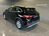Gebraucht Mercedes GLA180 Advanced 136 PS (100 kW) 2025 Schwarz SUV