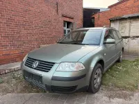 Gebraucht VW Passat 115 PS (84 kW) 2001 Grün Kombi