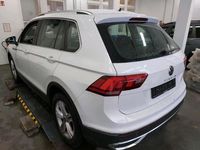 Gebraucht VW Tiguan Elegance 200 PS (147 kW) 2023 Weiss SUV