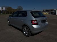 Gebraucht Skoda Fabia 90 PS (66 kW) 2016 Silber Kleinwagen