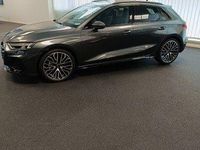 Używany Audi A3 S-Line 150 KM (110 kW) 2024 Szary