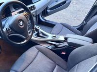 Gebraucht BMW 320 177 PS (130 kW) 2008 Kombi
