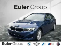 Gebraucht BMW 320e Sport Line 204 PS (150 kW) 2022 Blau Kombi
