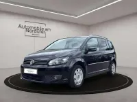 Gebraucht VW Touran Highline 170 PS (125 kW) 2013 Deep black perleffekt Van / Kleinbus